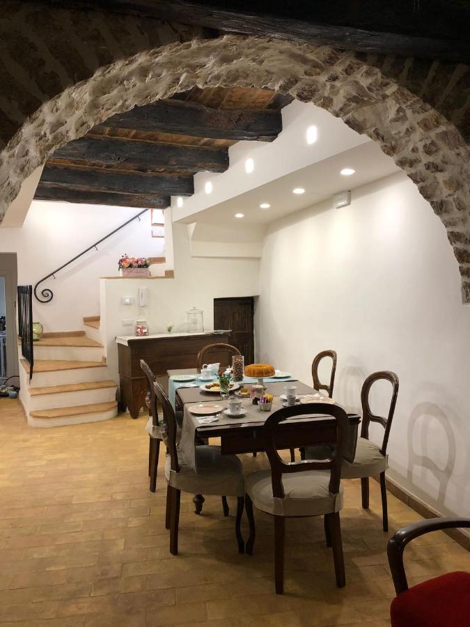 B&B Le Principesse Sermoneta Eksteriør bilde