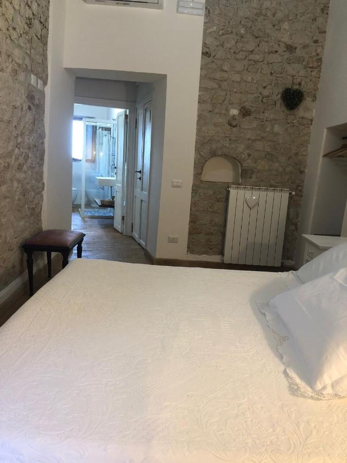 B&B Le Principesse Sermoneta Eksteriør bilde