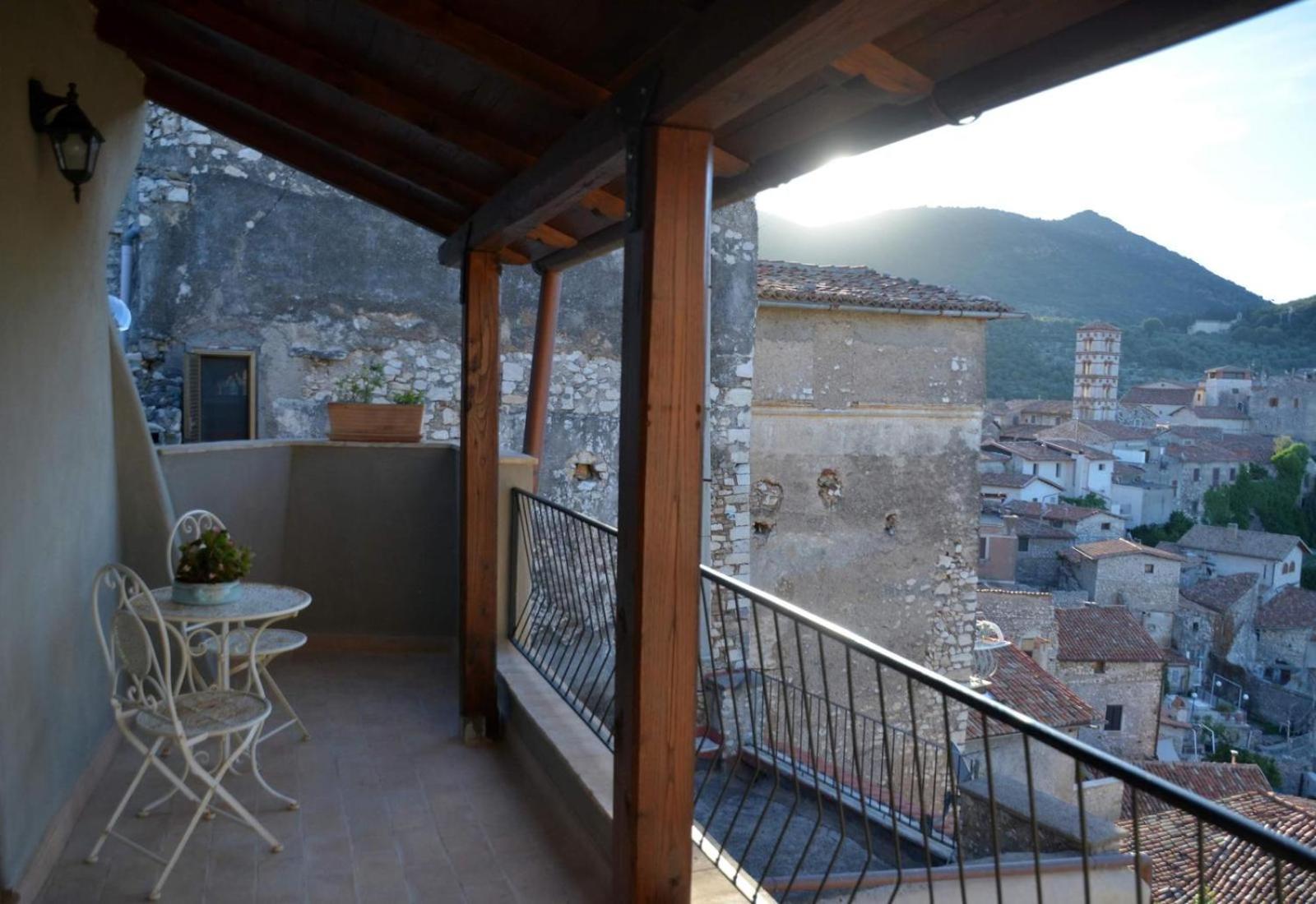 B&B Le Principesse Sermoneta Eksteriør bilde